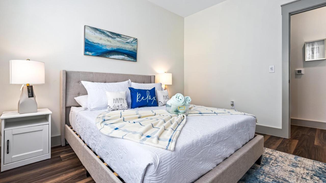 Cozy Retreat-Free Reserved Parking-Pool أديسون المظهر الخارجي الصورة