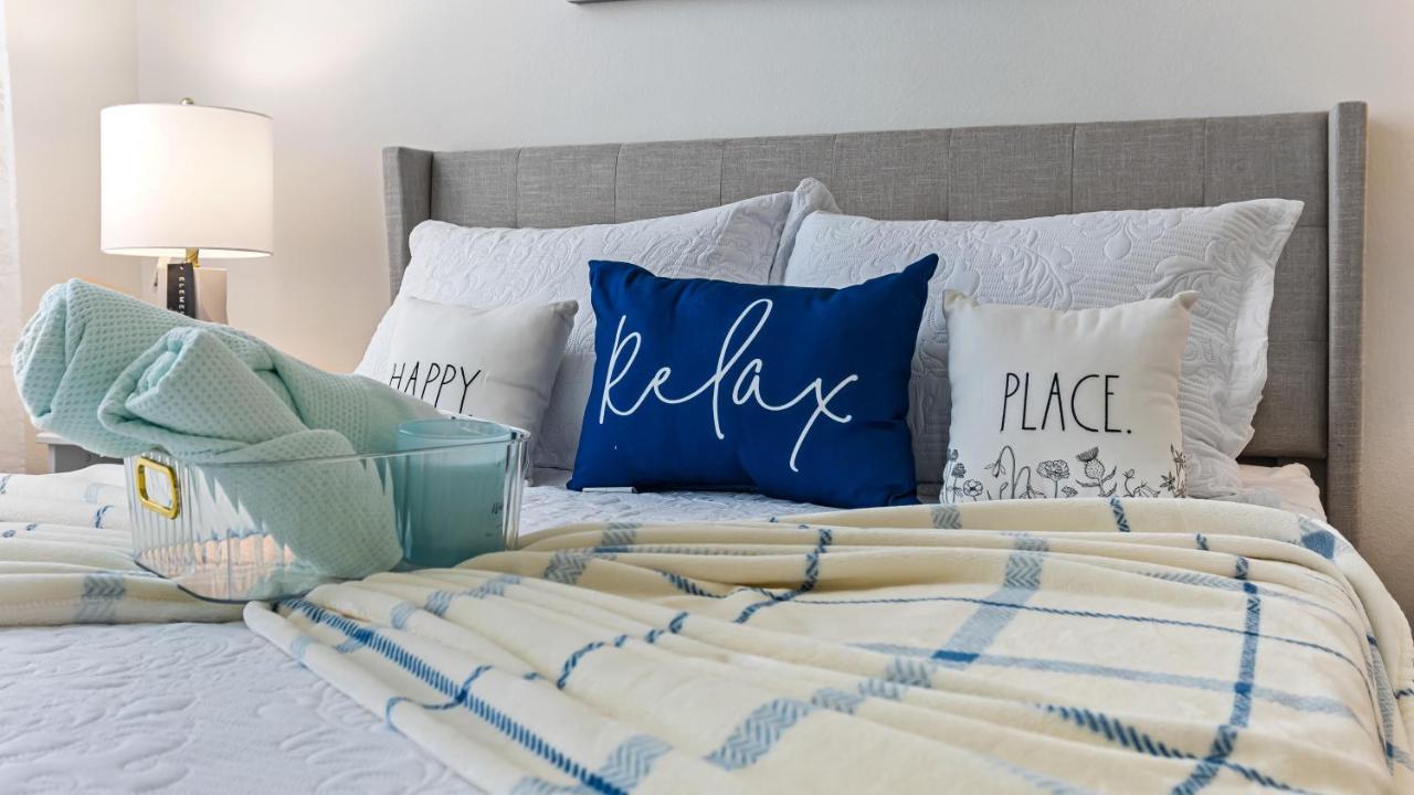 Cozy Retreat-Free Reserved Parking-Pool أديسون المظهر الخارجي الصورة